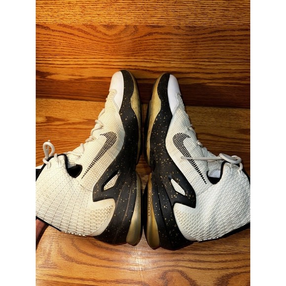 Nike Lebron James Elite 13 XIII White/Metallic Gold/Black 831923-170 Size 12